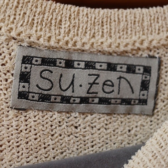 Su-Zen Vintage Cream Knit Long Line Short Sleeve Top Large Boutique Collectible - Picture 6 of 6